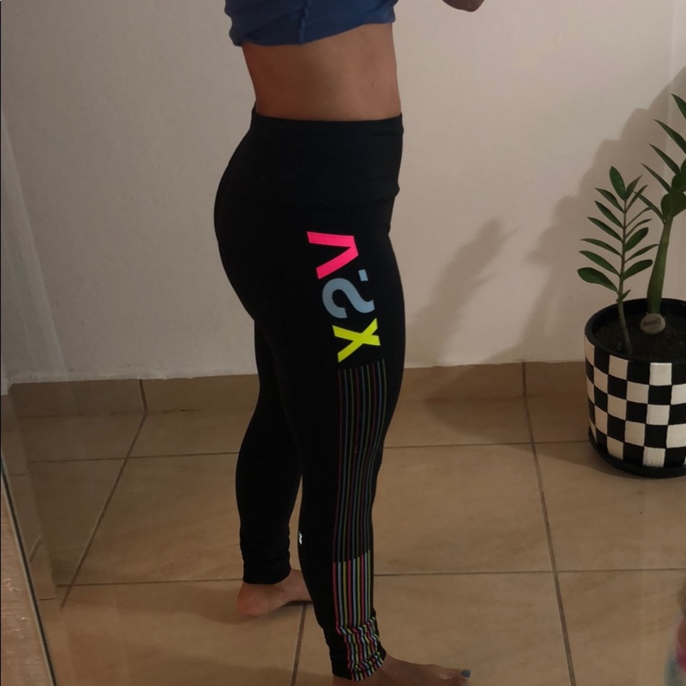 Victoria’s Secret Leggins